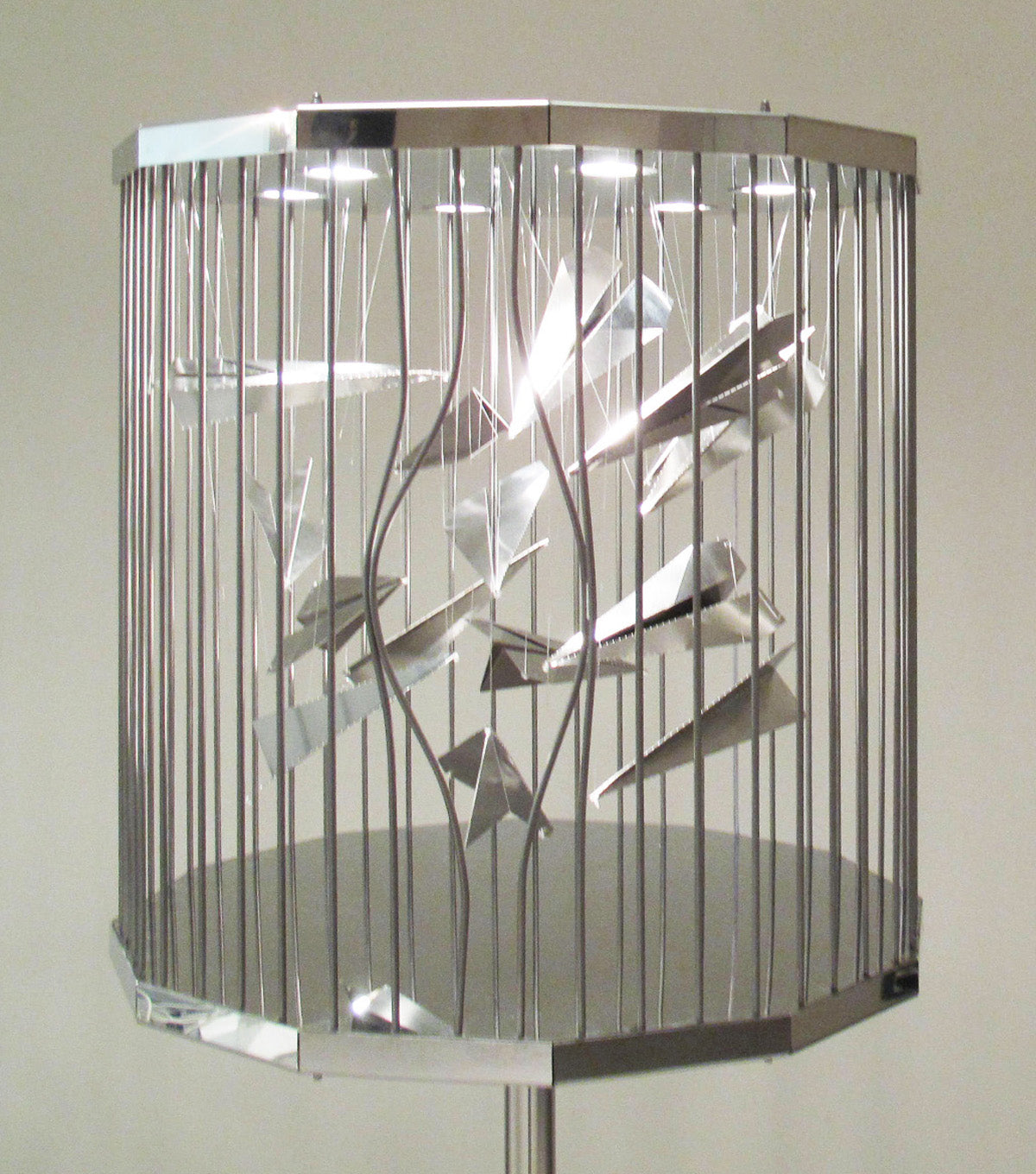 Airplane Shambles | Floor lamp